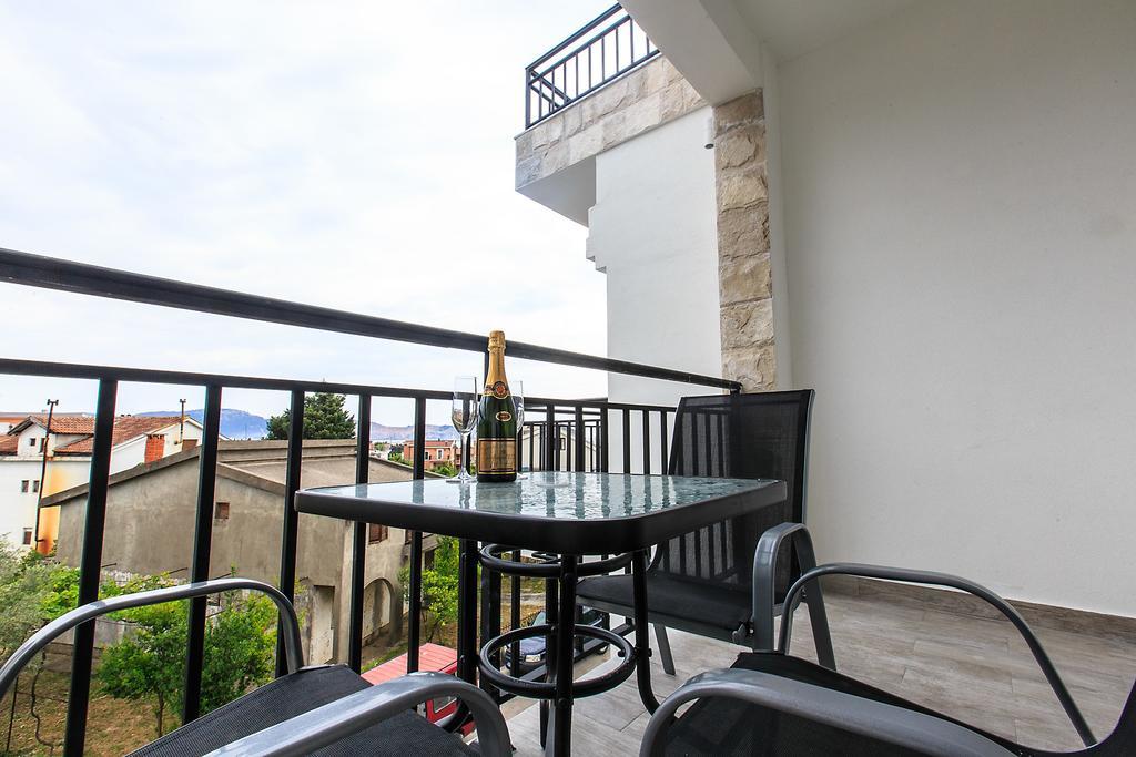 Apartments Saric Bar Exteriér fotografie